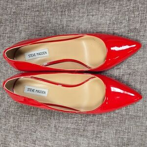Steve Madden Red Pumps